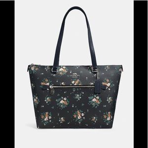 COACH Rose Boquet Print Tote